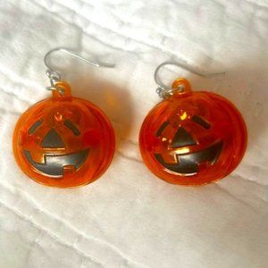 Pumpkin jack-o-lantern plastic light up earrings